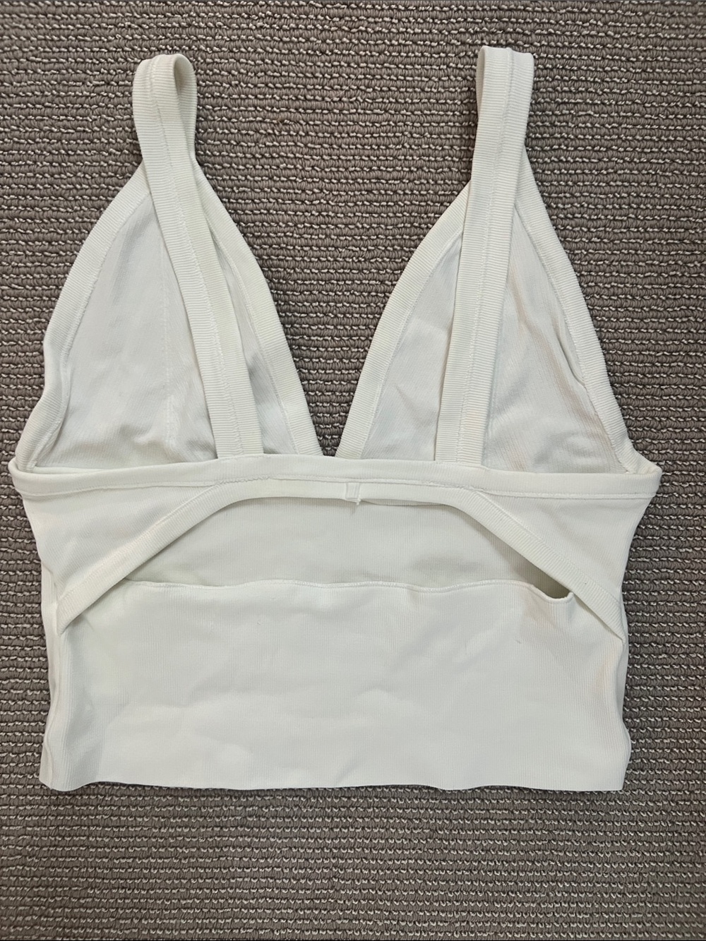 Urban Outfitters White Ribbed V-Neck Bralette Tank - Picture 6 of 6